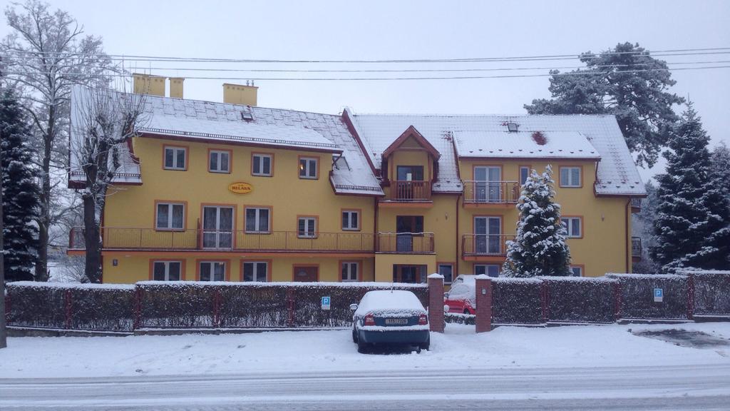Osrodek Wypoczynkowy Nad Stawem - Holiday Resort By The Lake - Erholungsheim Am See - Prazdninovy Dum U Jezera クドヴァ・ズドゥルイ エクステリア 写真